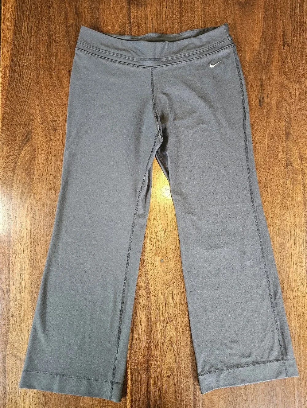 Women's Nike Flare Pants And Gray Size XL